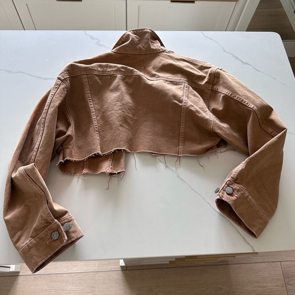 Urban Outfitters Cropped Brown Denim Jacket - Picture 4 of 5